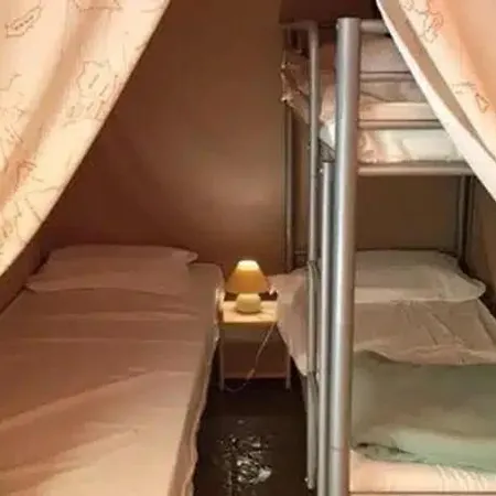 مكان تخييم 3 Etoiles - Piscine - Ccbfhii Bouzic