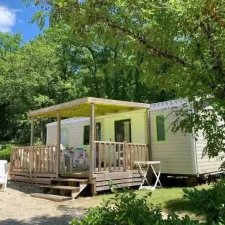Kemping 3 Etoiles - Piscine - Ccbfhii Bouzic